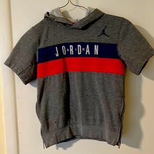Boys short sleeve Air Jordan Hoodie sz 10 - 12